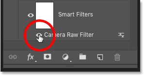 Чтобы временно скрыть эффект «старой фотографии» и просмотреть исходное изображение, отключите фильтр Camera Raw, щелкнув его значок видимости :