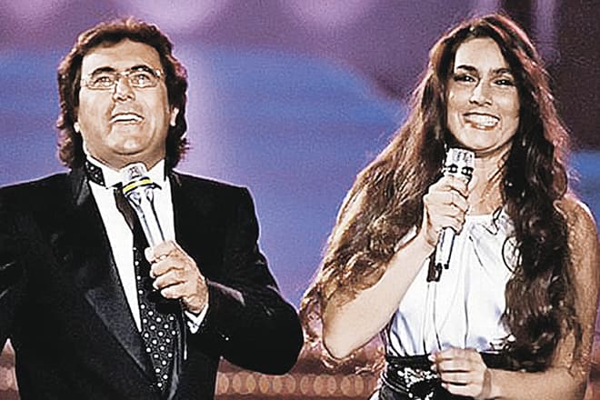 У 1982 році дует з чотирма хітами (Sharazan, Aria pura, Felicità і Il ballo del qua qua) потрапляє в першу десятку національного рейтингу естрадних співаків і стає абсолютним рекордсменом Італії
