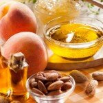 Читайте, чи буває алергія на   персикове масло від зморшок